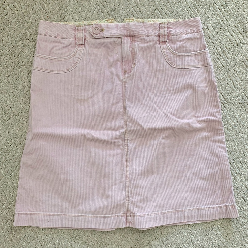 Gap women’s light pink corduroy skirt size 8